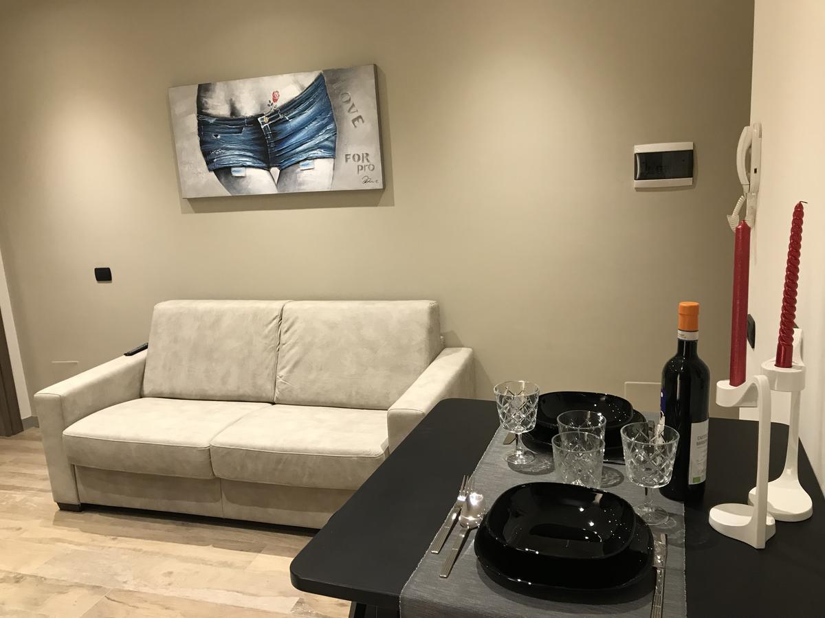 Sforza Apartment Near Duomo Milán Exteriér fotografie